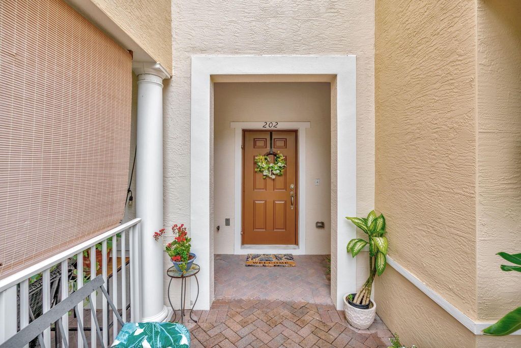 Photo of 341 Indian Creek Parkway #202, Jupiter, FL 33458 (MLS # R11088677)