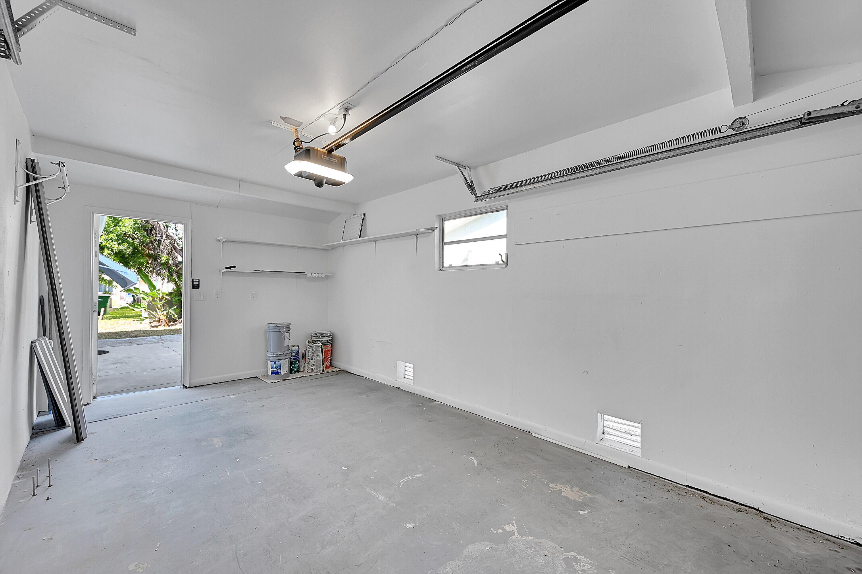 MAINLANDS OF TAMARAC LAKES - Residential