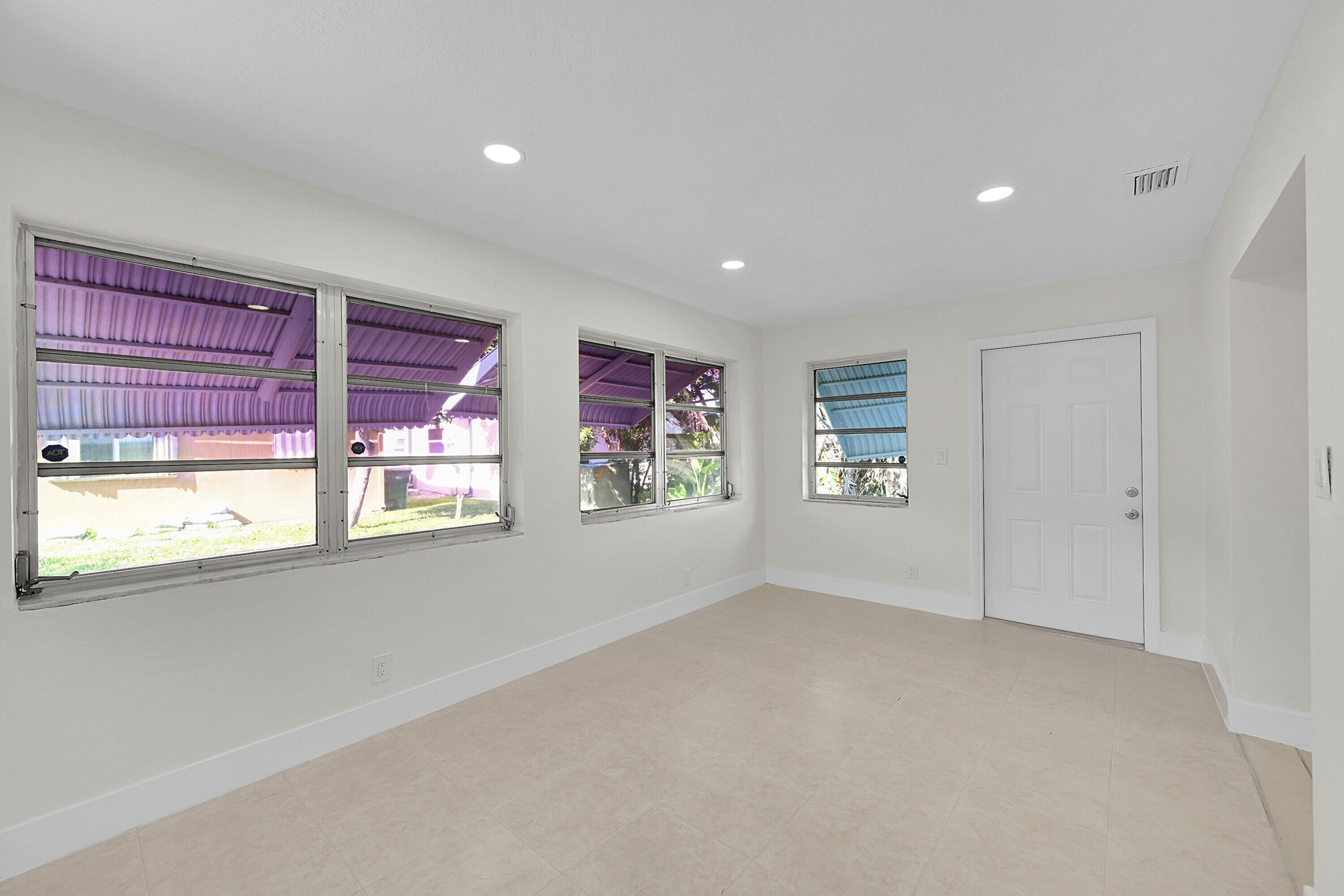 MAINLANDS OF TAMARAC LAKES - Residential