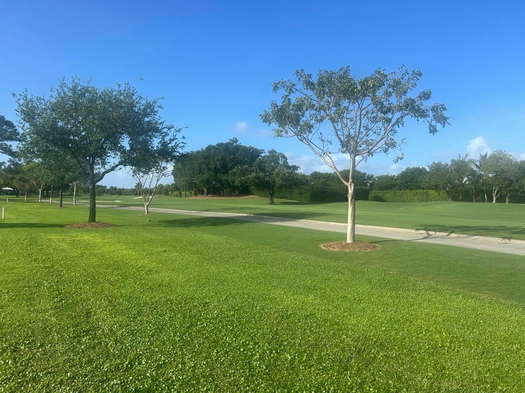 Photo of 11743 N Lake Drive, Boynton Beach, FL 33436 (MLS # B26011081)