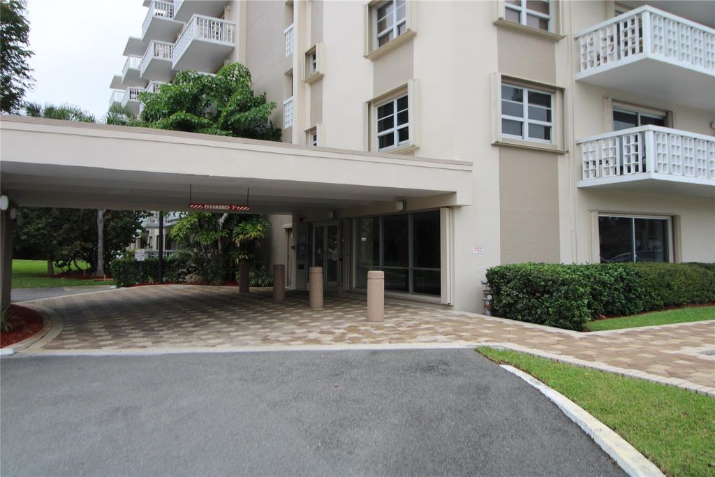 Photo of 1831 NE 38th Street #509, Oakland Park, FL 33308 (MLS # F10525008)