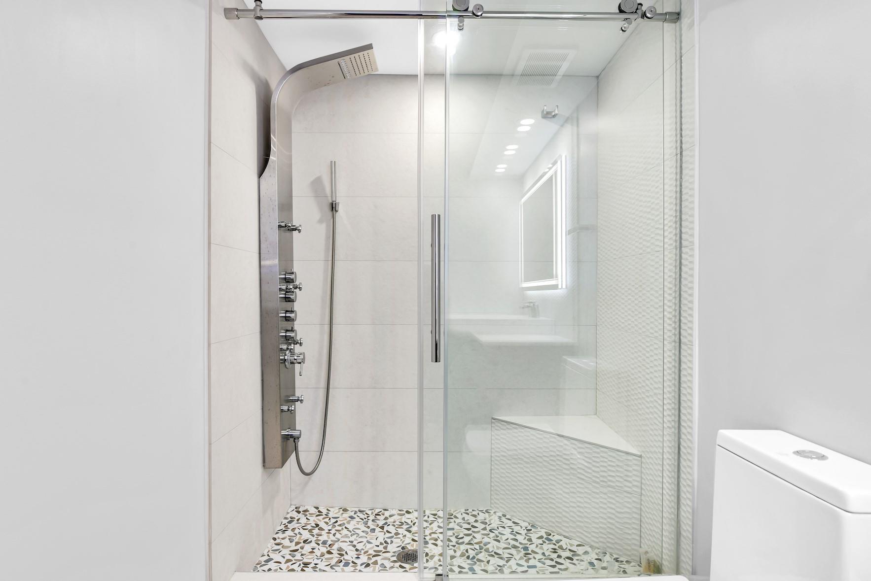 EMBASSY TOWER - Residential Lease