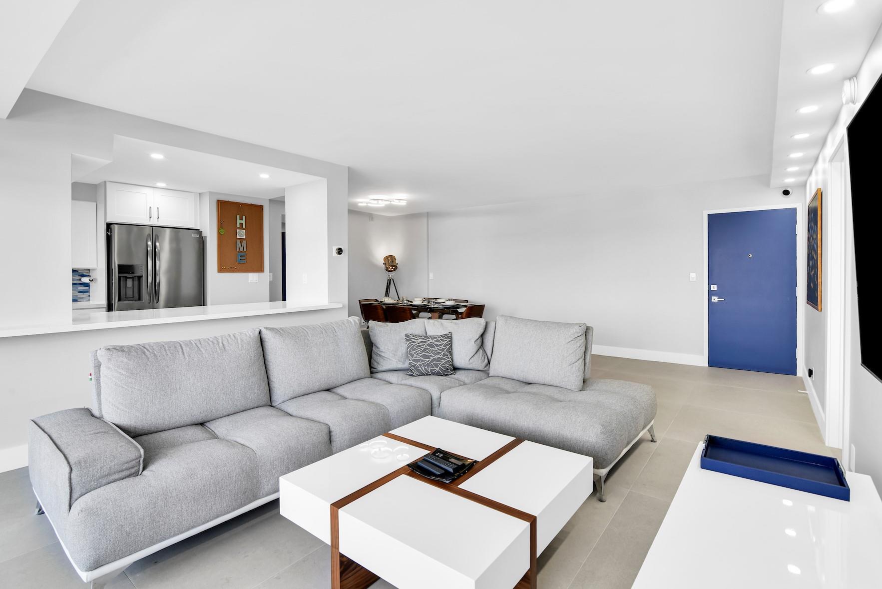 EMBASSY TOWER - Residential Lease