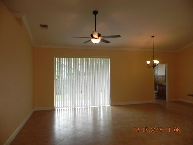 PORT ST LUCIE SECTION 39 - Residential Lease