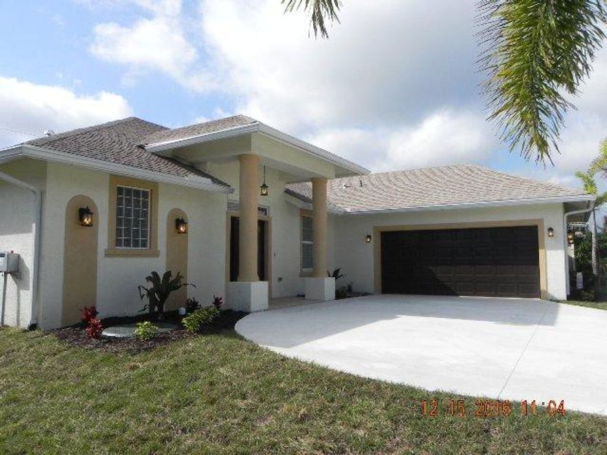 Built in 2017.  Beautiful 4/3/2 in desirable Southbend Estates near the C24 boat ramp park down the street at the entrance to Southbend. Deep water access. Tile floors and granite counters throughout the house. 42'' wood cabinets with Stainless Steel Frigidaire appliances in the kitchen. Tray ceilings in the master bedroom and dining room, cathedral ceilings, open floor plan. Fully fenced yard. Beautiful home! Southbend Lakes features Jessica Clinton Park and the Tesoro Club. Jessica Clinton Park has one large pavilion, two baseball fields, a playground and a large multipurpose turf field. Tesoro is a private country club and gated community. Southbend Lakes is east of the turnpike and located on the Saint Lucie River. This neighborhood is super convenient to shopping, dining & medical facilities.