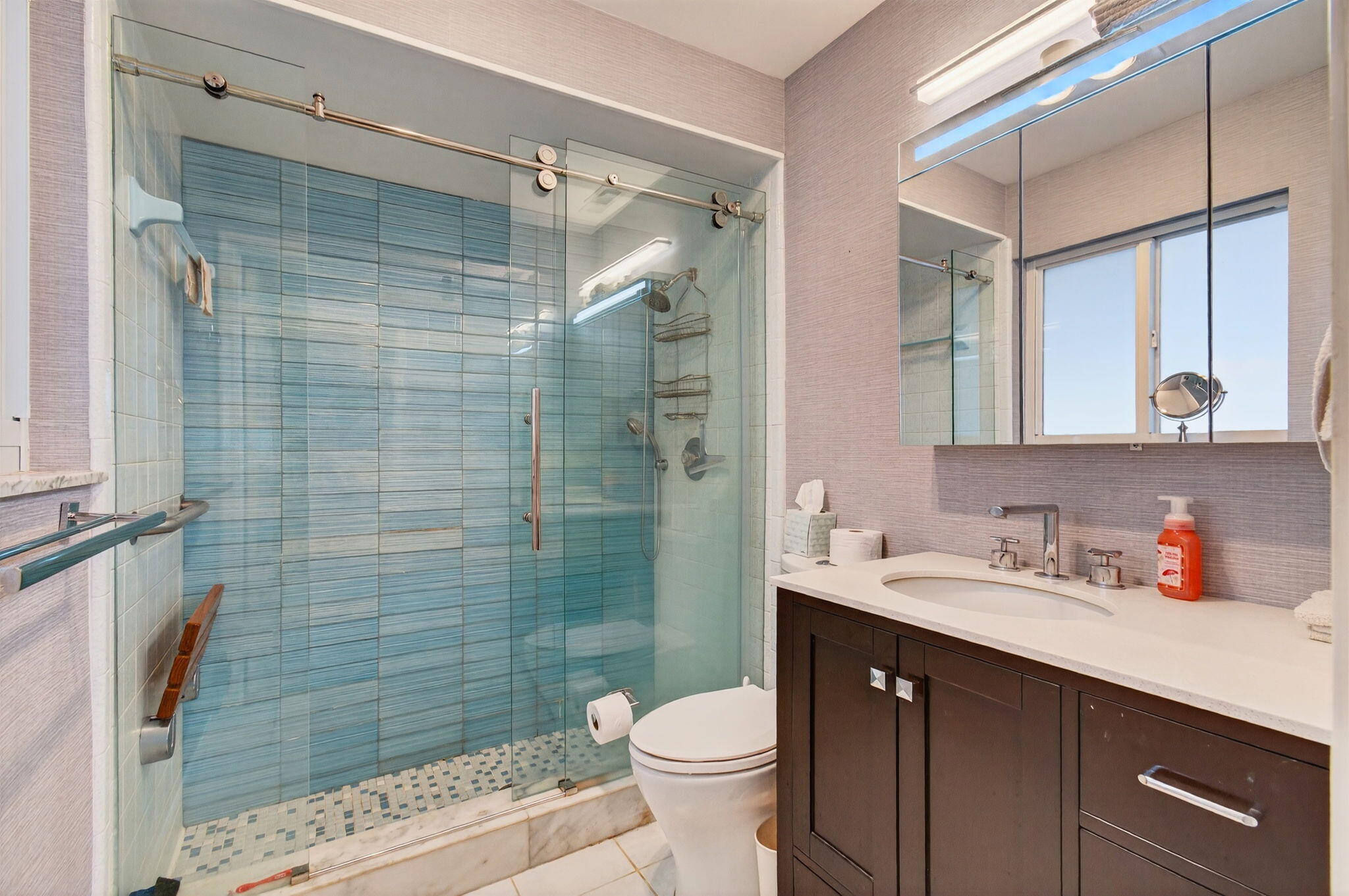 ISLAND ESTATES - Residential