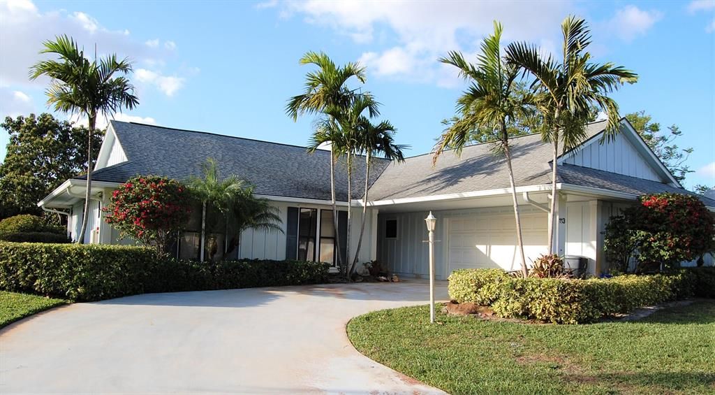 Photo of 113 SE Turtle Creek Drive, Tequesta, FL 33469 (MLS # R10699438)