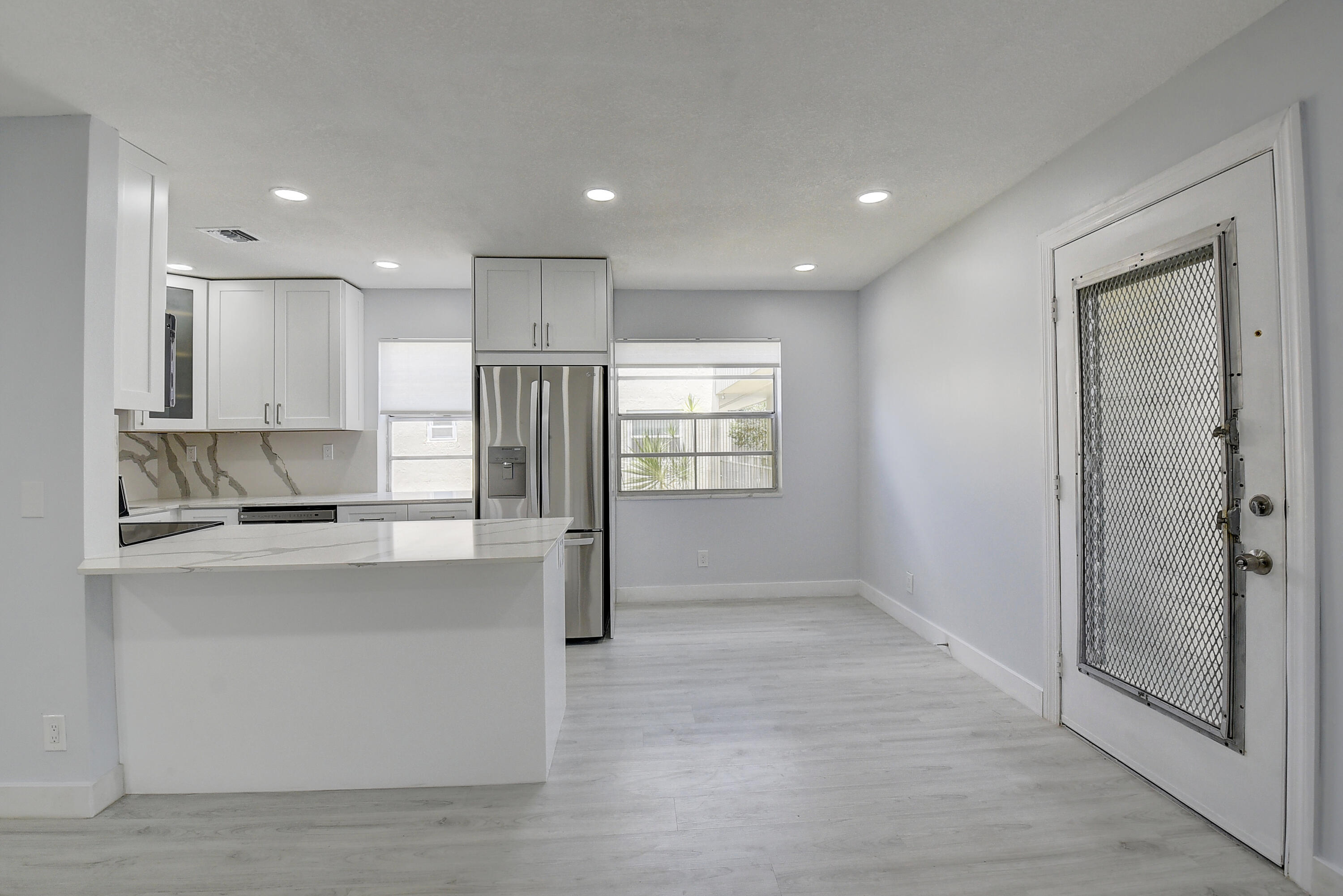 KINGS POINT MONACO CONDOS - Residential Lease