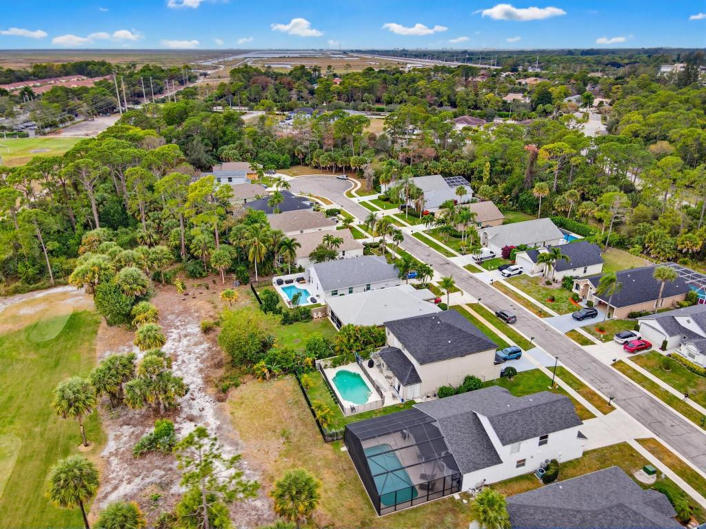 BINKS FOREST OF THE LANDINGS - Residential