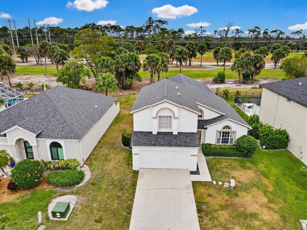 BINKS FOREST OF THE LANDINGS - Residential