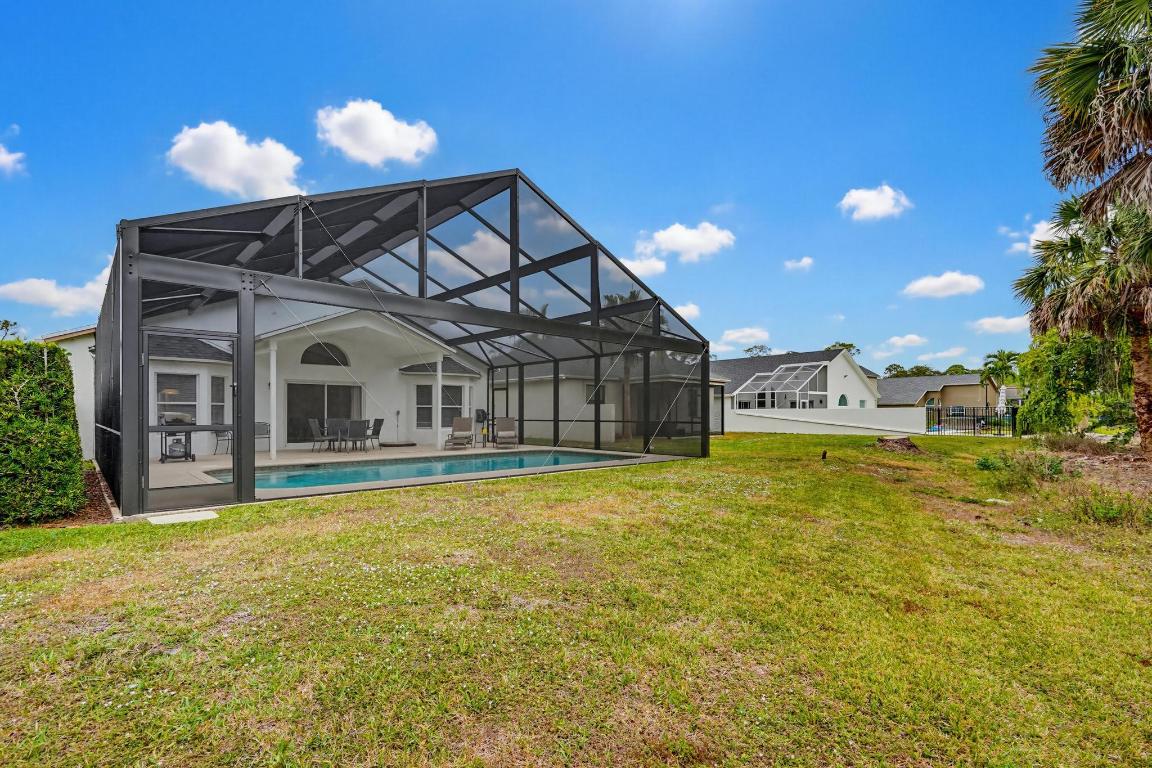 BINKS FOREST OF THE LANDINGS - Residential