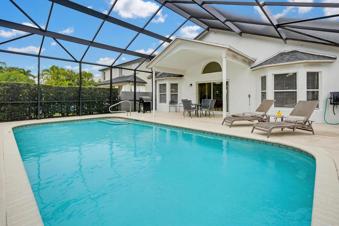 BINKS FOREST OF THE LANDINGS - Residential