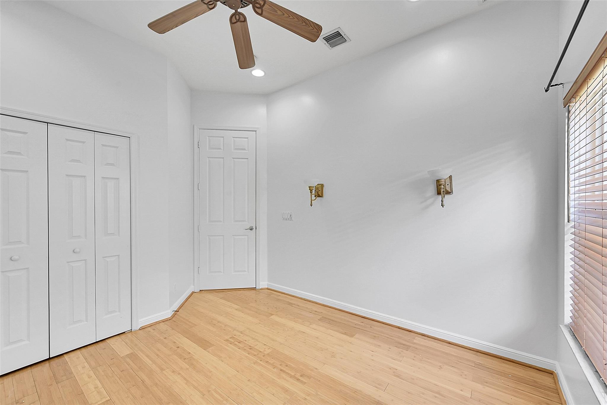 Wyndham Lakes West - Residential Lease