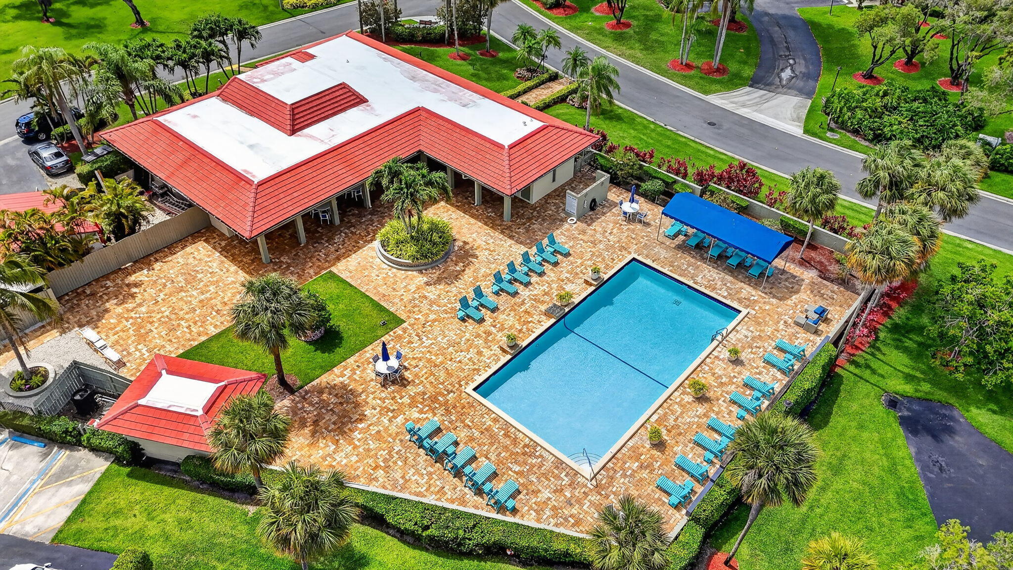 FAIRWAYS OF BOCA LAGO CONDO - Residential