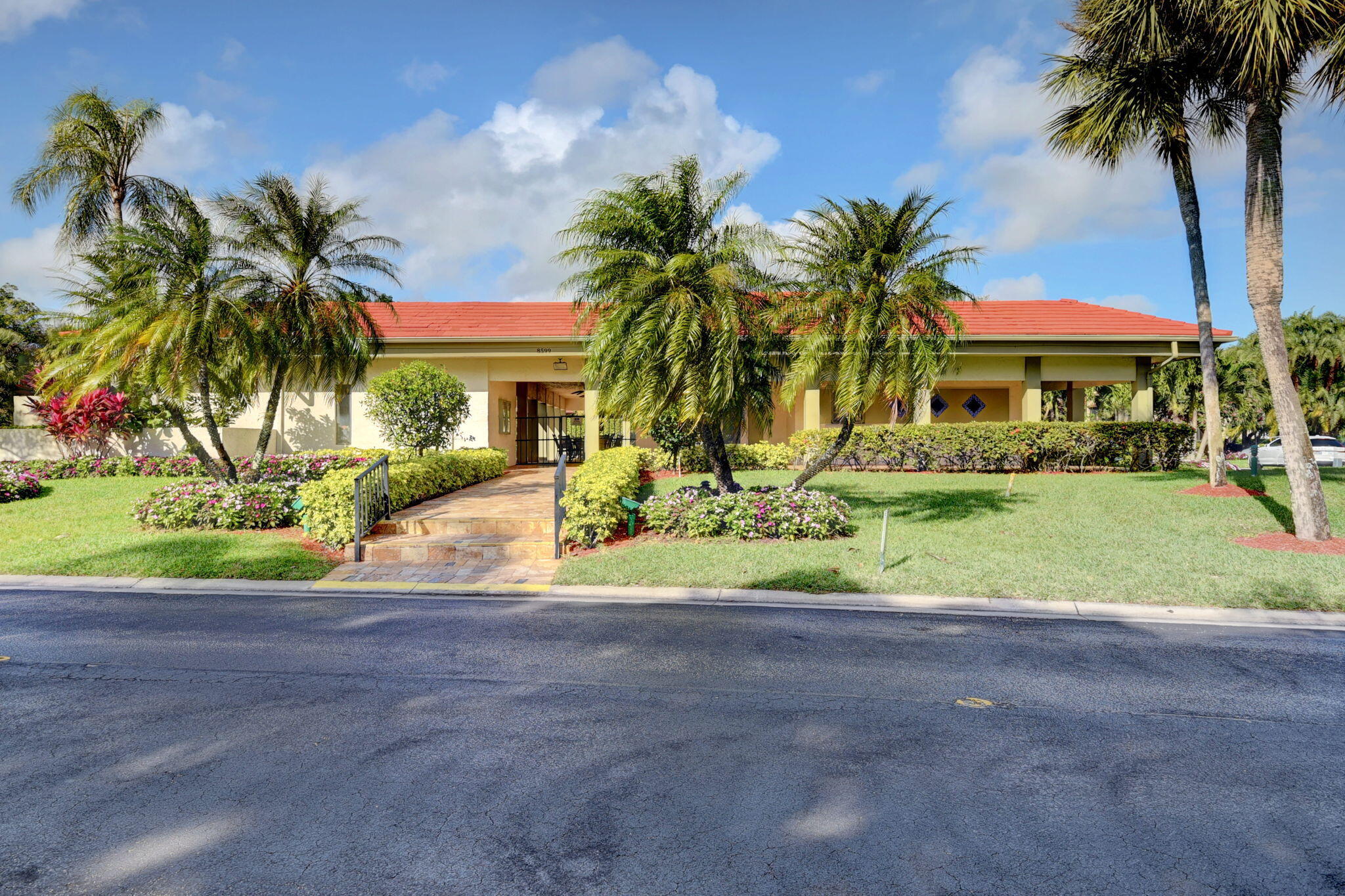 FAIRWAYS OF BOCA LAGO CONDO - Residential