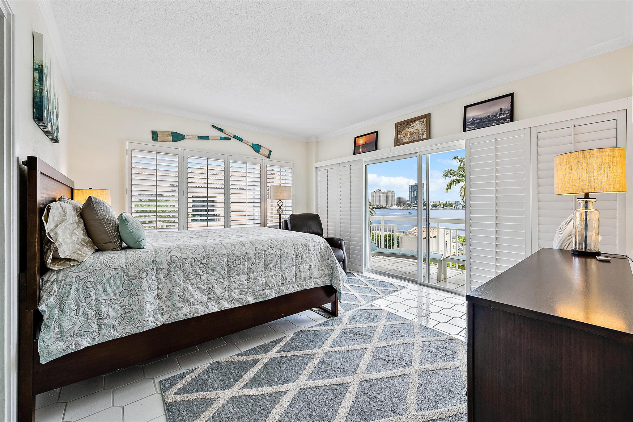 250 Bradley Place 308