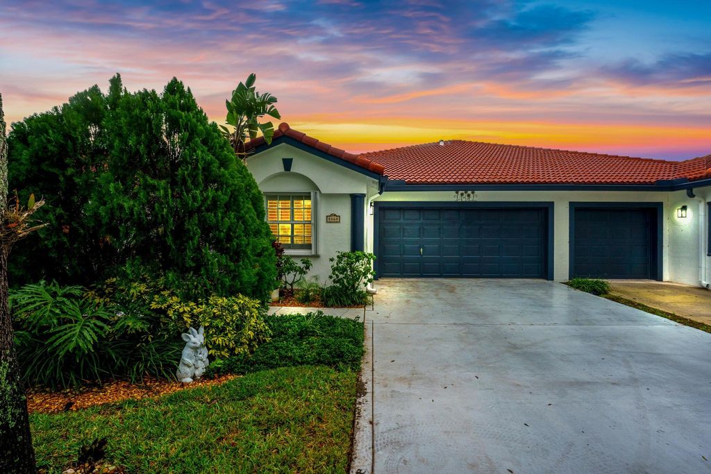 Photo of 8160 Via Di Veneto, Boca Raton, FL 33496 (MLS # B26025779)