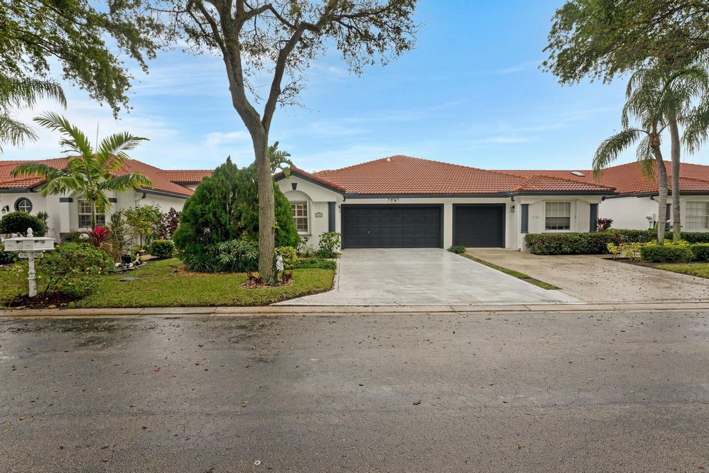 Photo of 8160 Via Di Veneto, Boca Raton, FL 33496 (MLS # B26025779)