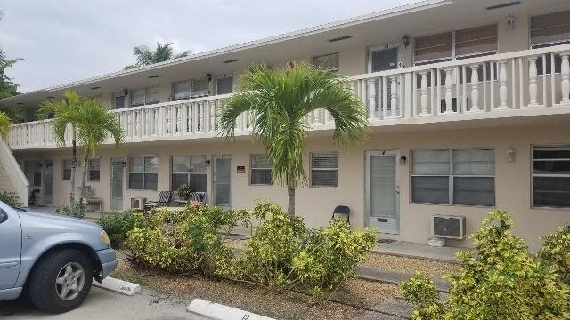STERLING HOUSE CONDO - Residential Lease