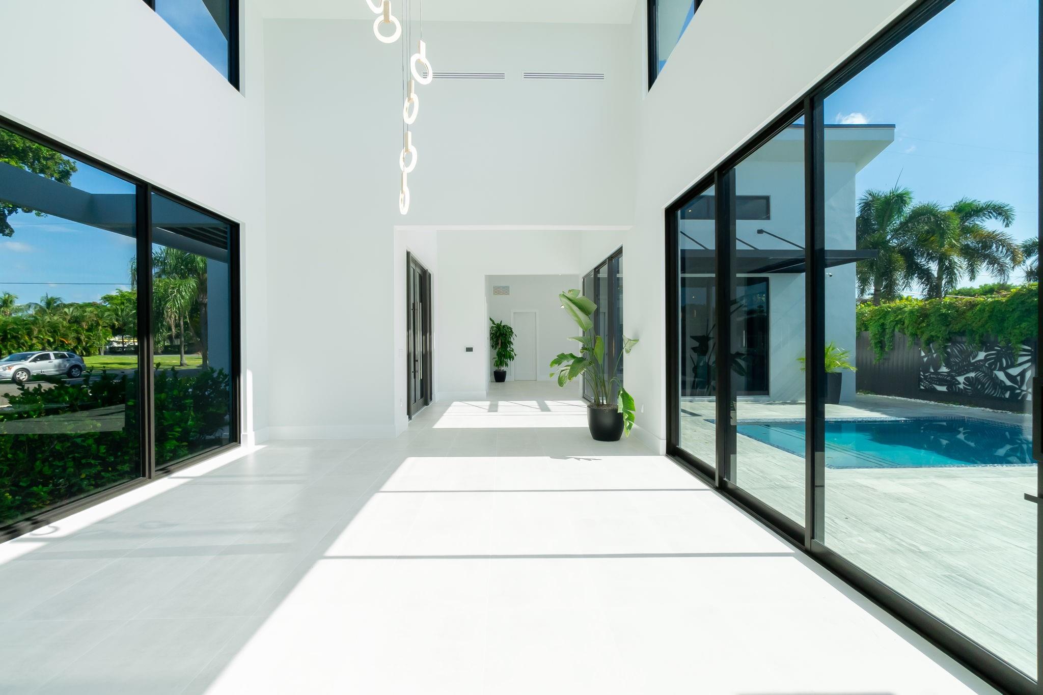 Worth Court 1st Add - Residential