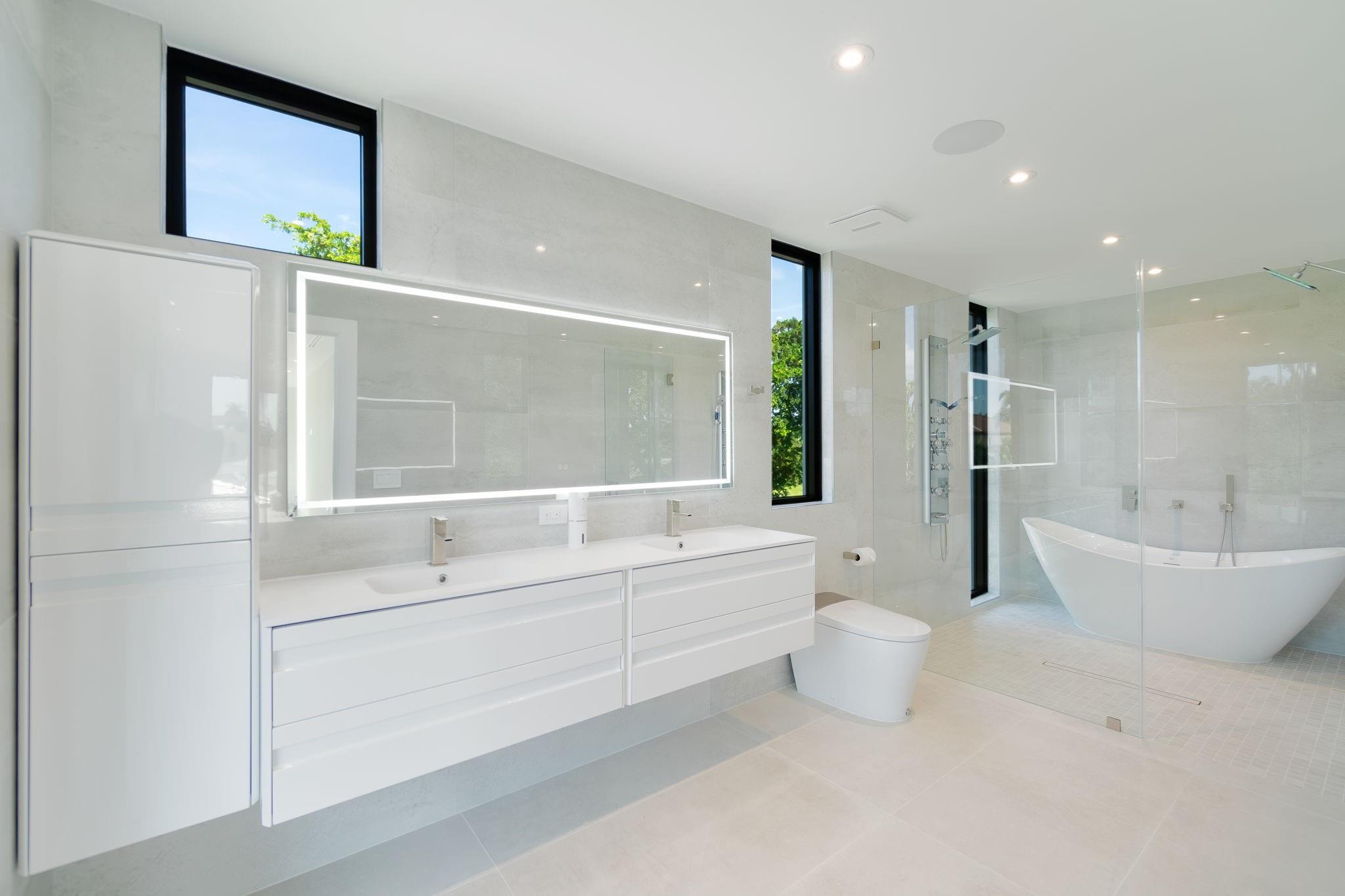 Worth Court 1st Add - Residential