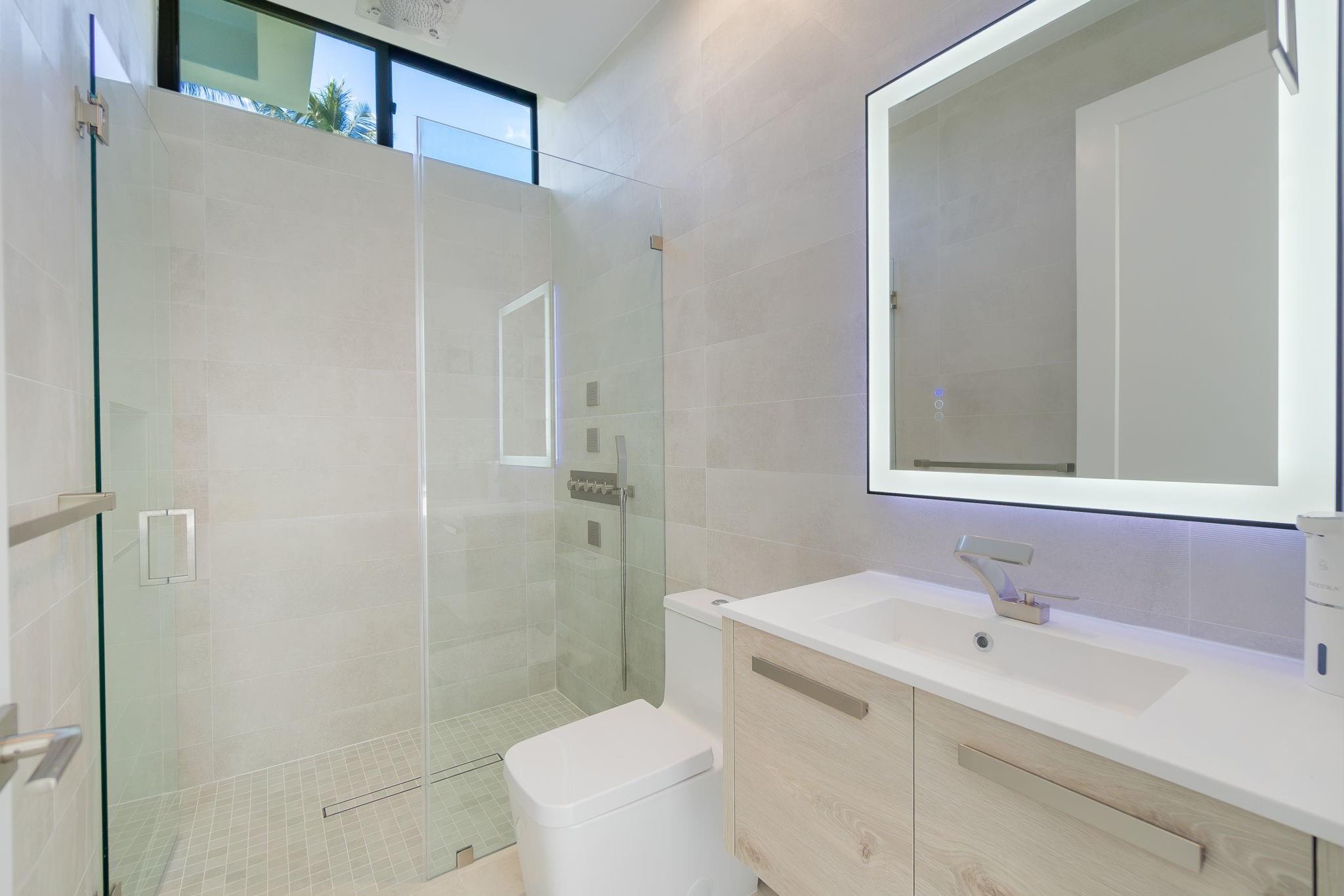 Worth Court 1st Add - Residential