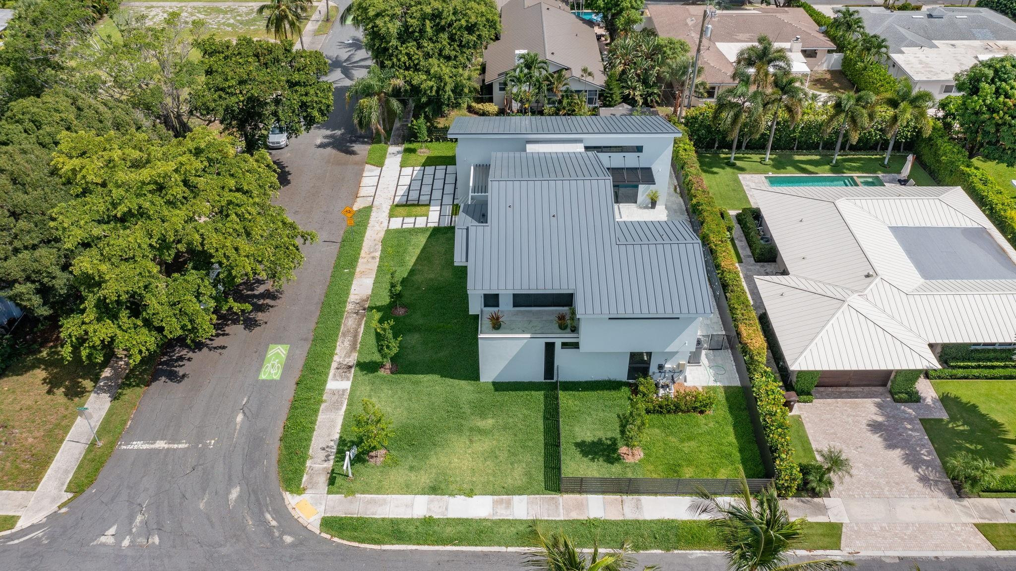 Worth Court 1st Add - Residential