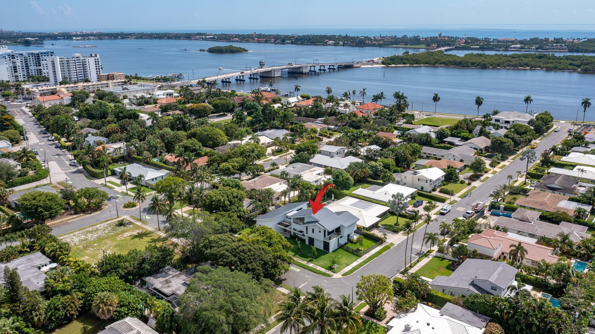 Worth Court 1st Add - Residential