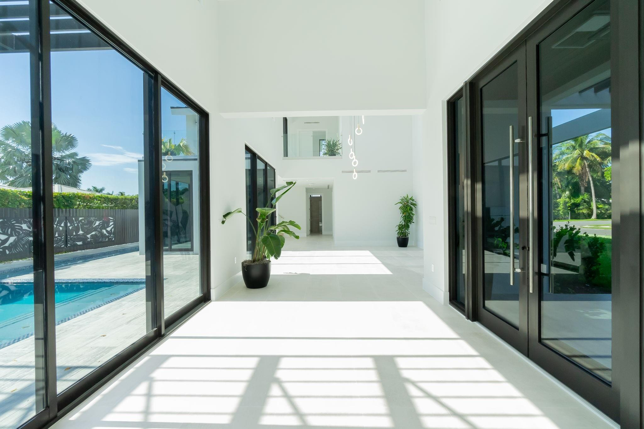 Worth Court 1st Add - Residential