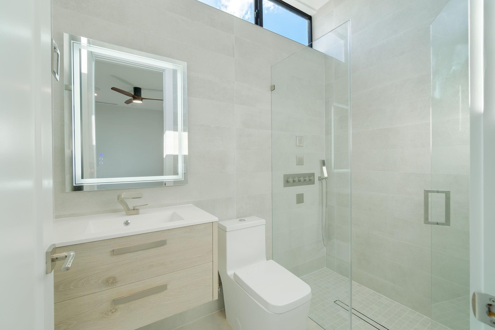 Worth Court 1st Add - Residential