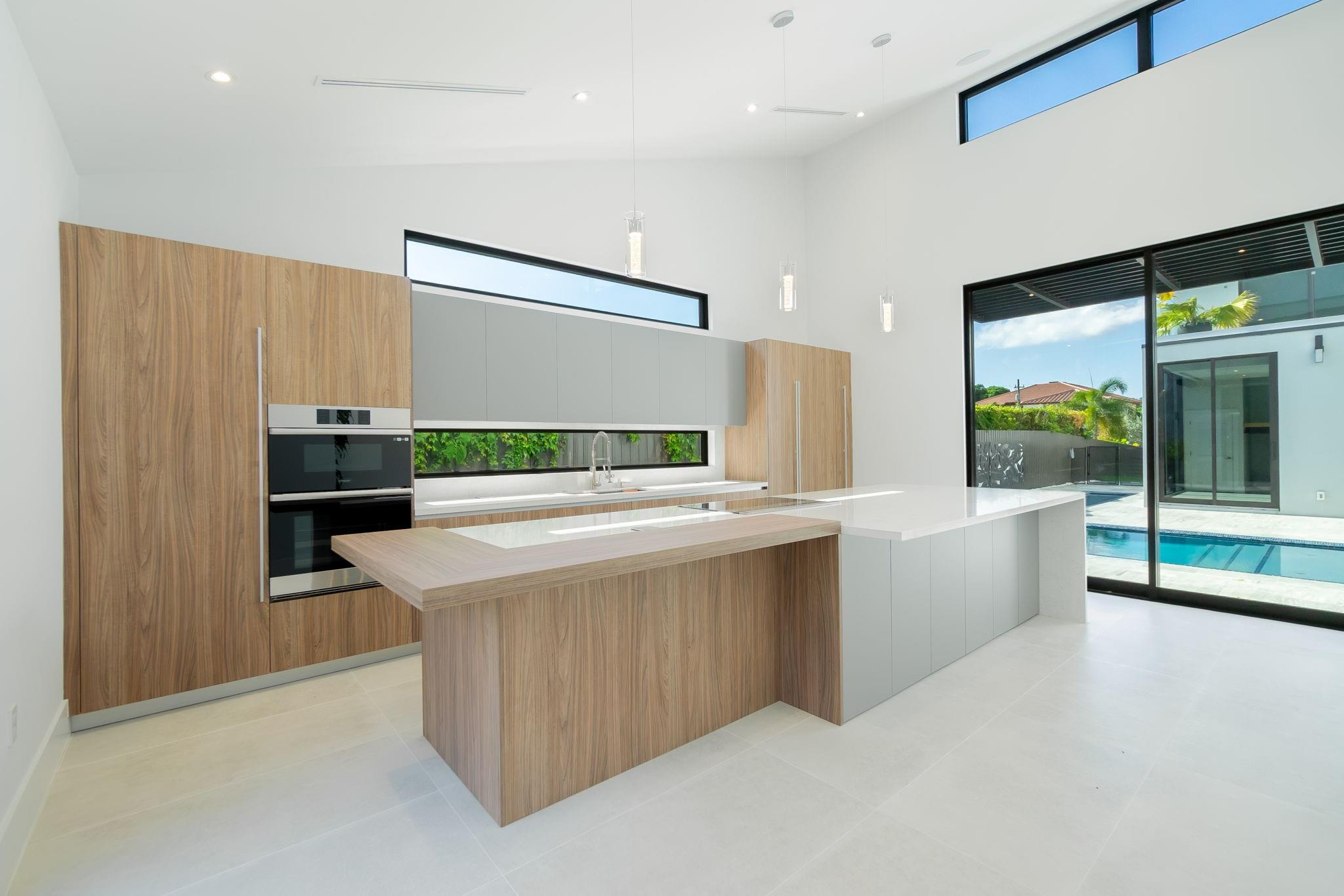 Worth Court 1st Add - Residential