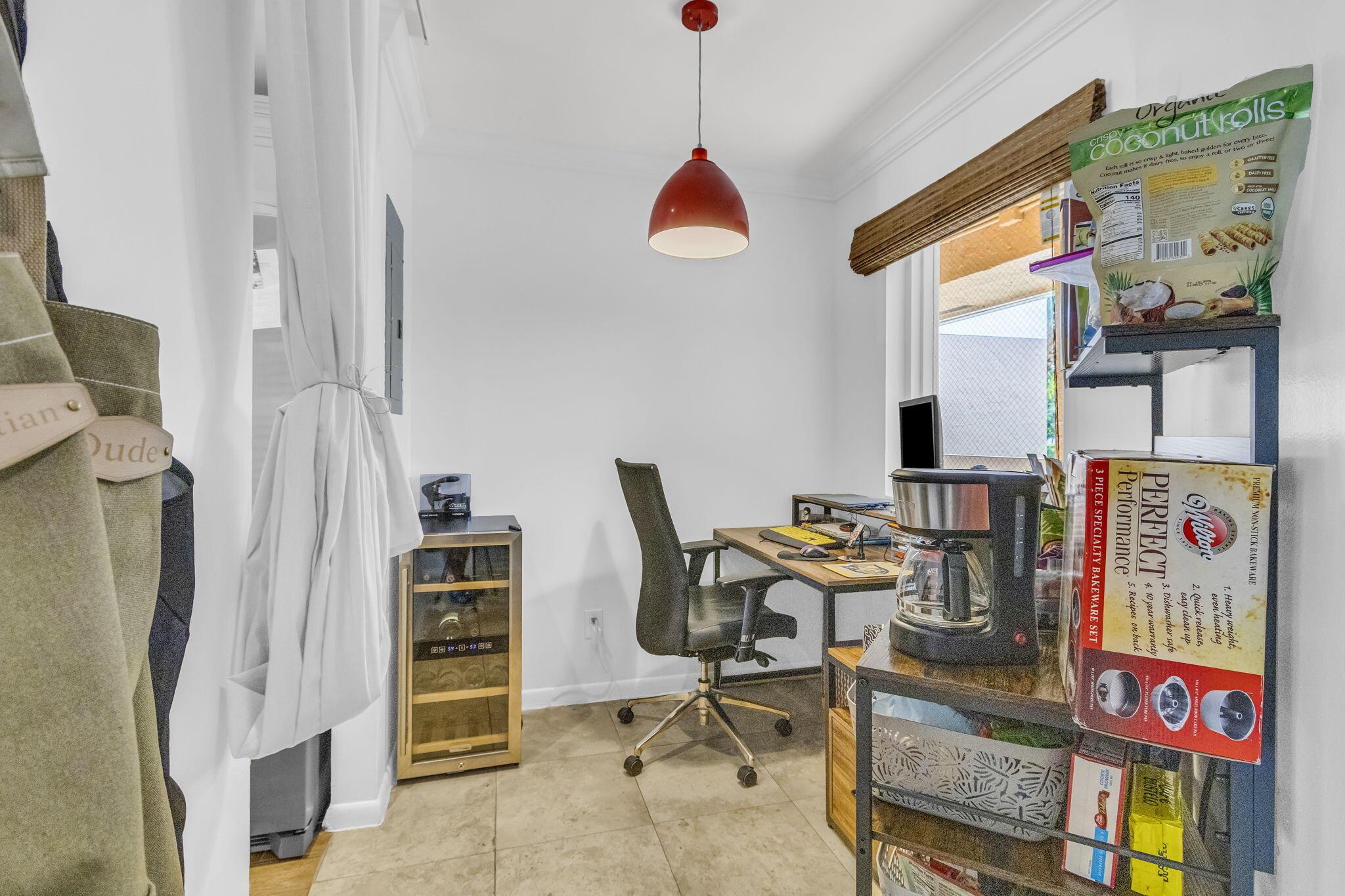COLONNADES CONDO - Residential
