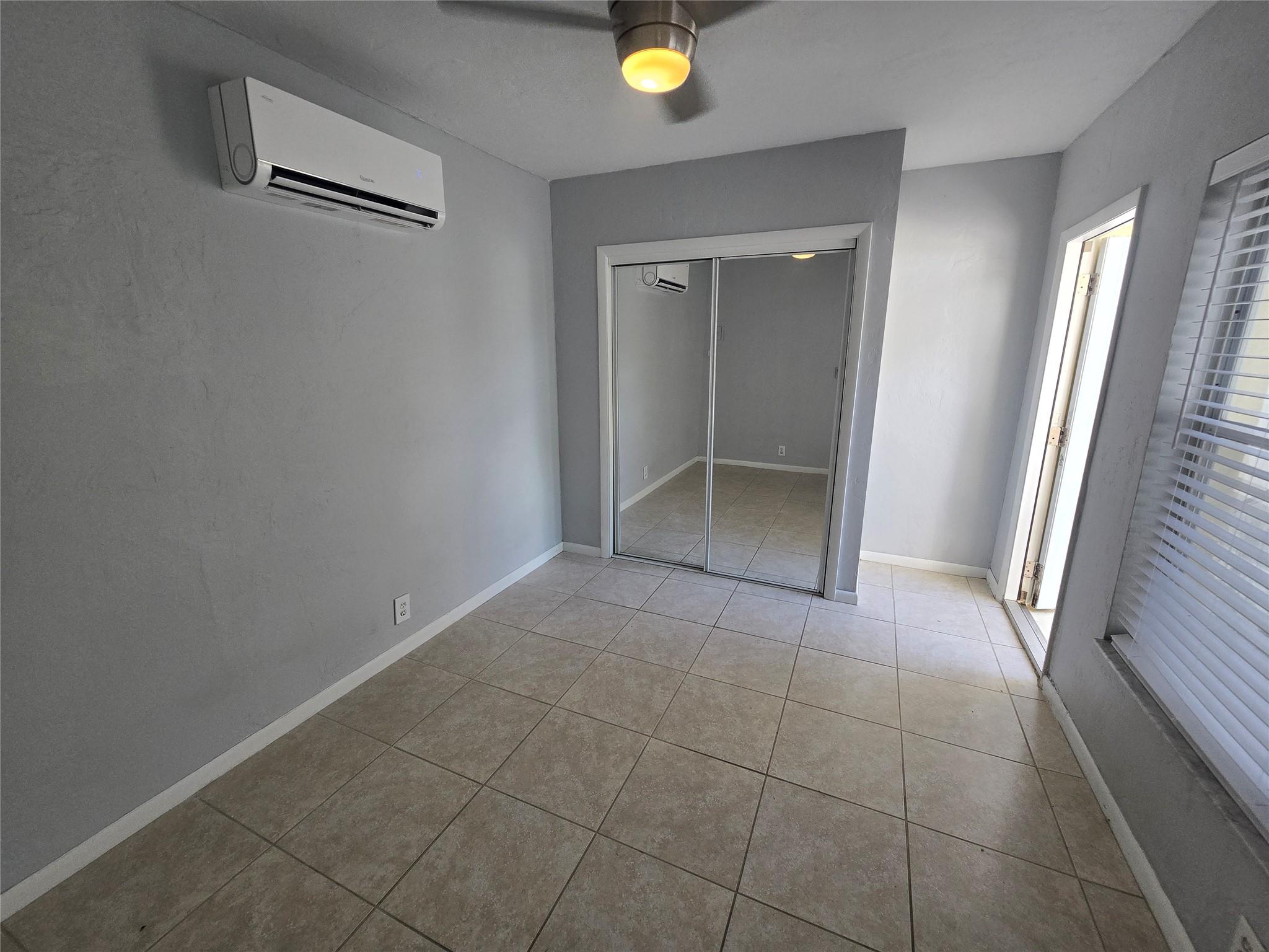 Lauderdale 2-9 D - Residential Lease