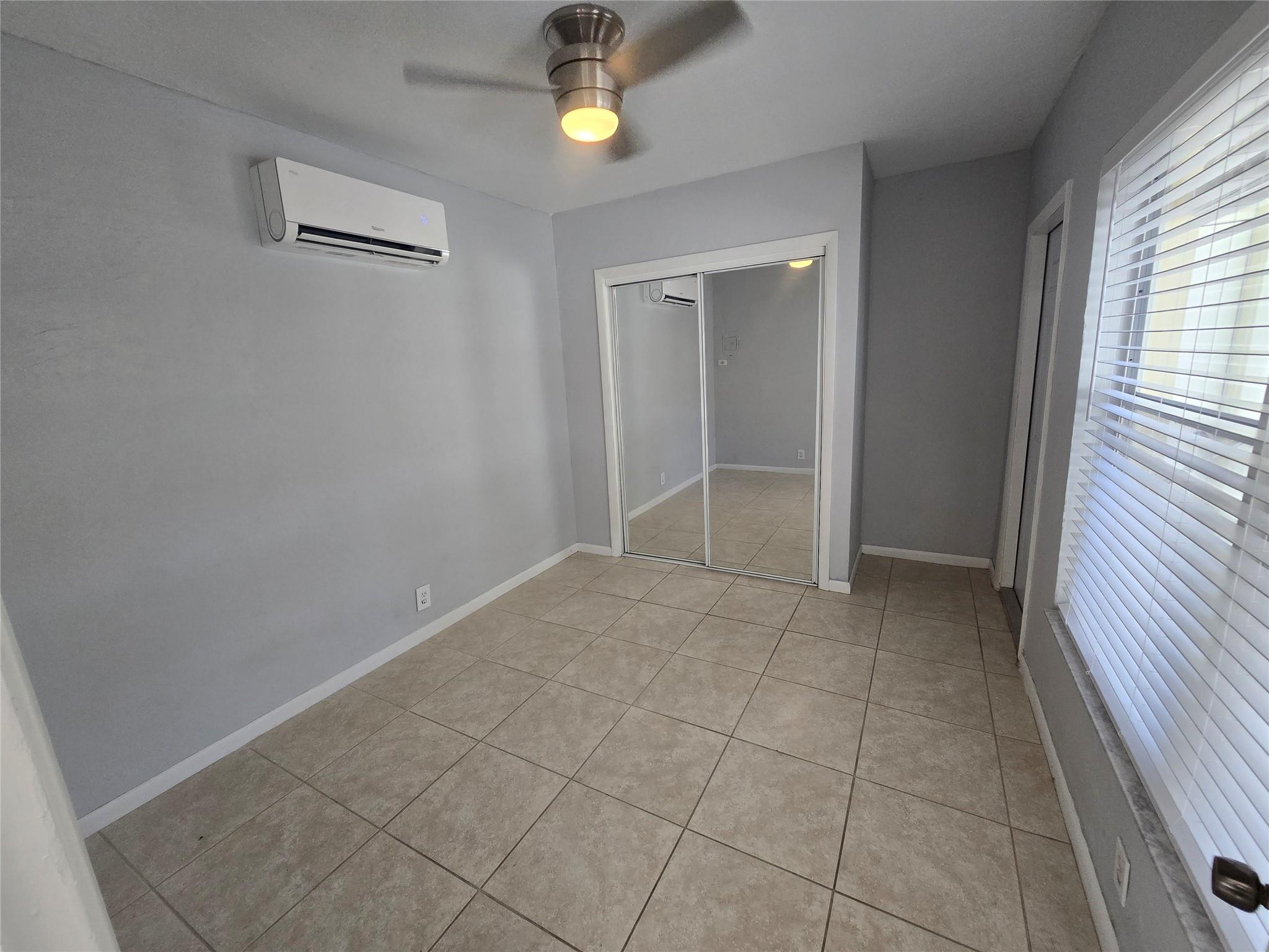 Lauderdale 2-9 D - Residential Lease