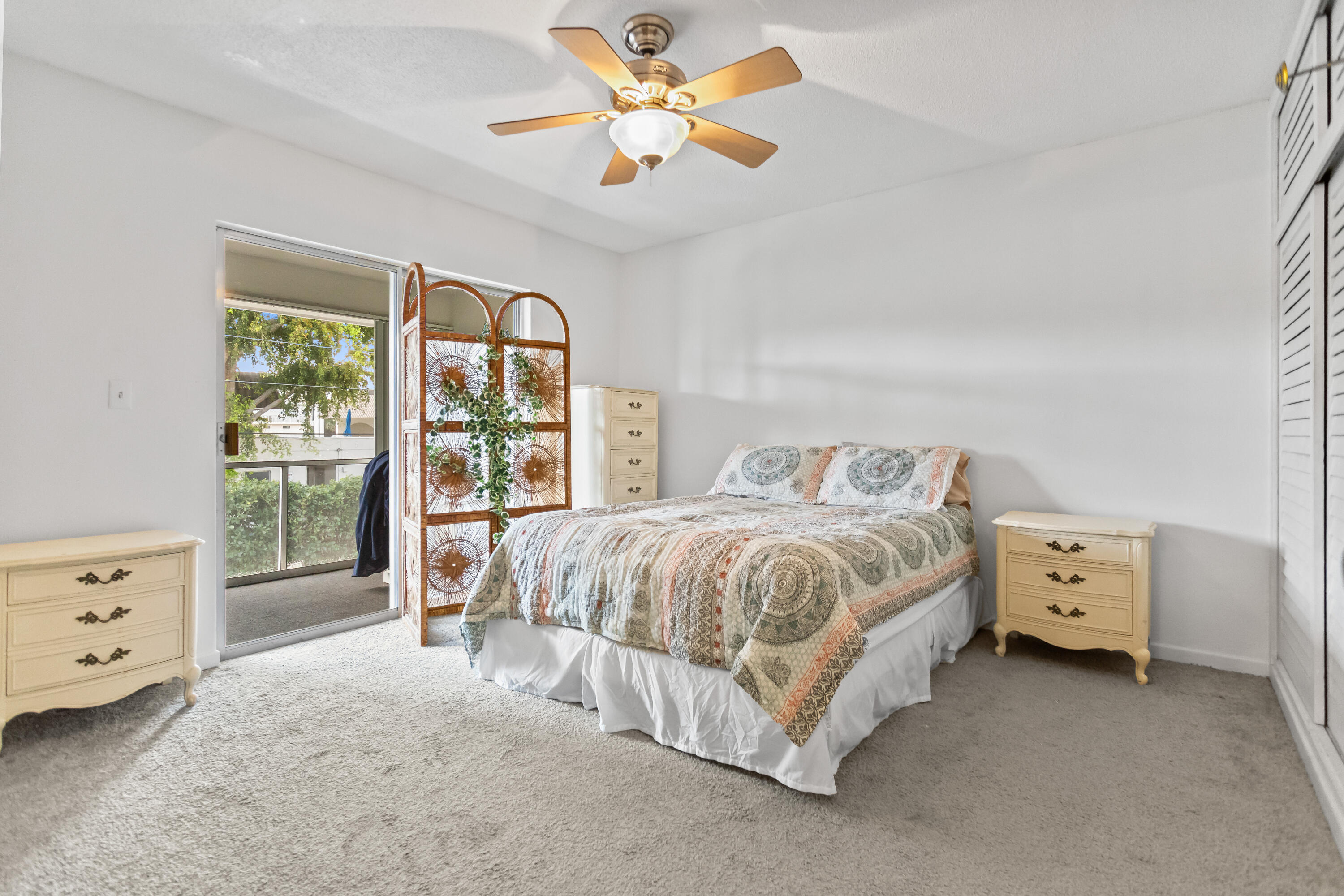 PALM ROYAL APTS INC CONDO - Residential