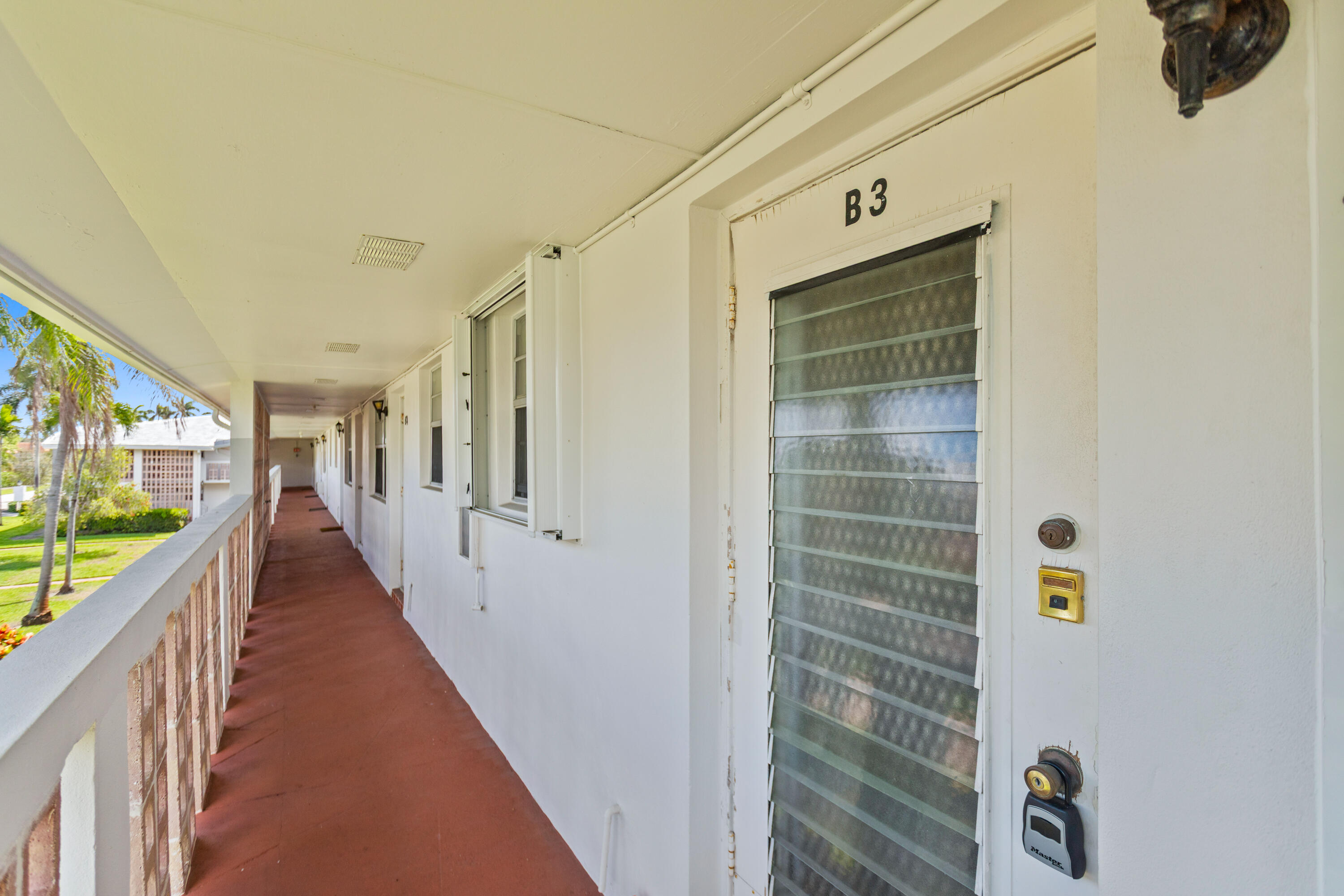 PALM ROYAL APTS INC CONDO - Residential