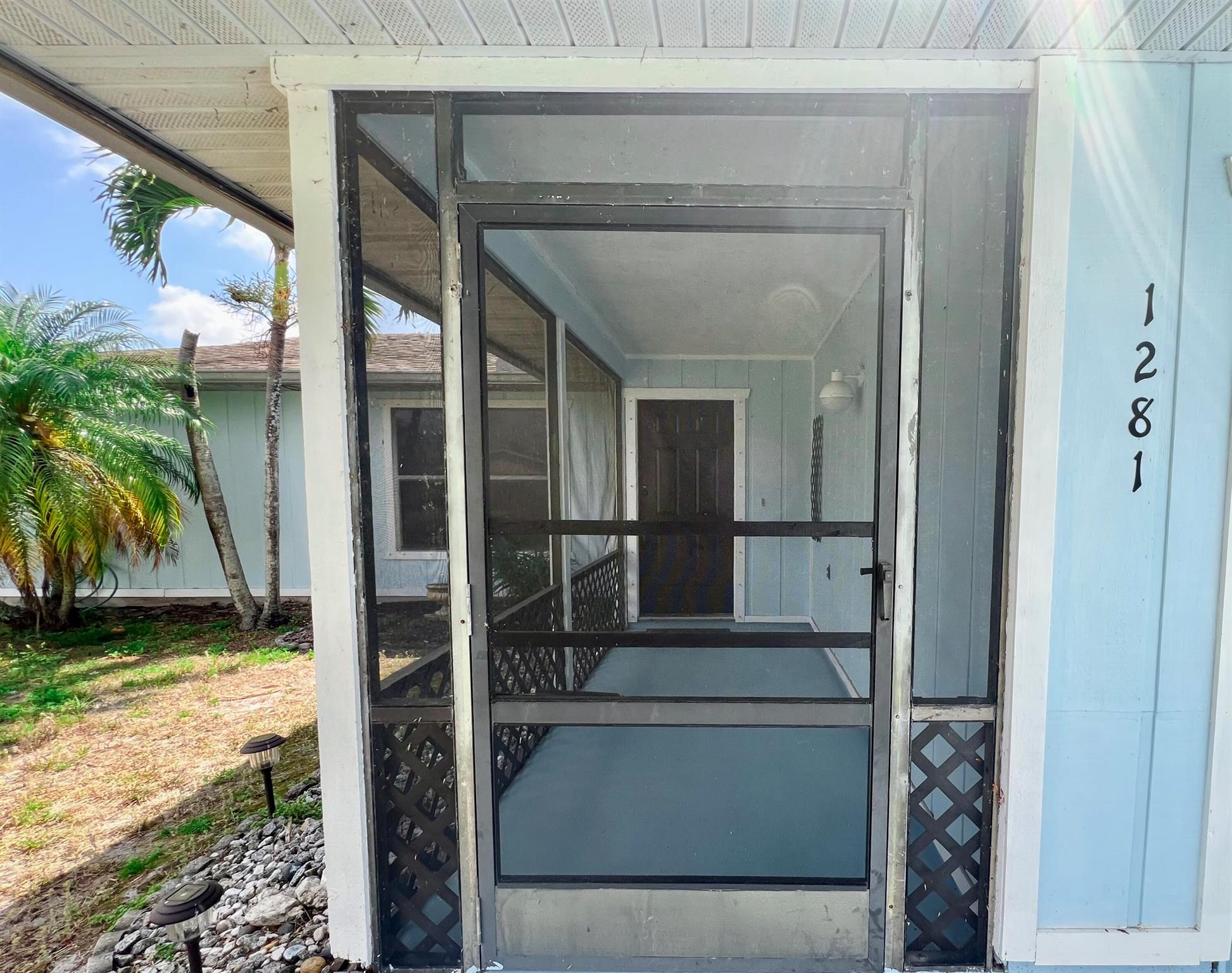 PORT ST LUCIE SECTION 1 - Residential