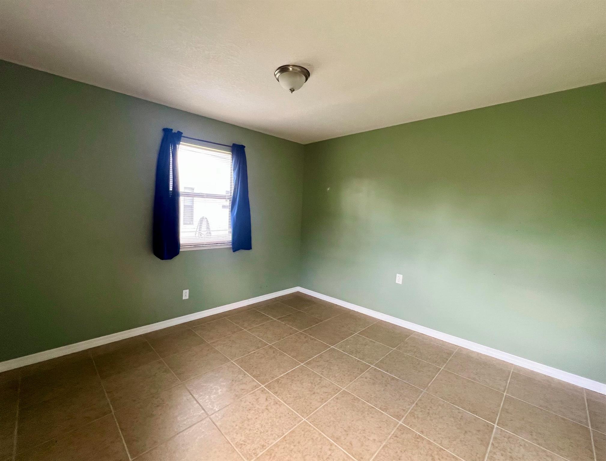 PORT ST LUCIE SECTION 1 - Residential