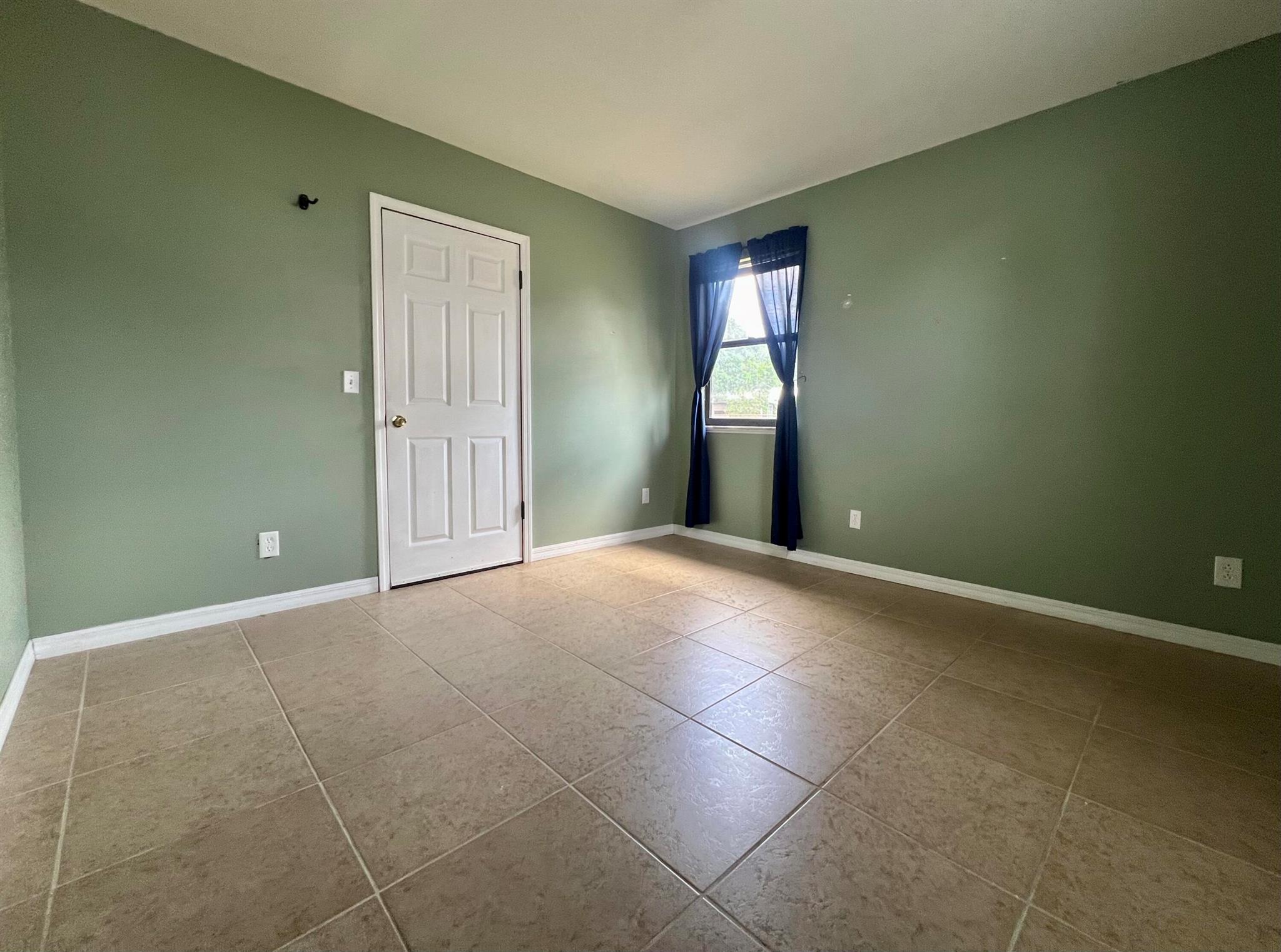 PORT ST LUCIE SECTION 1 - Residential