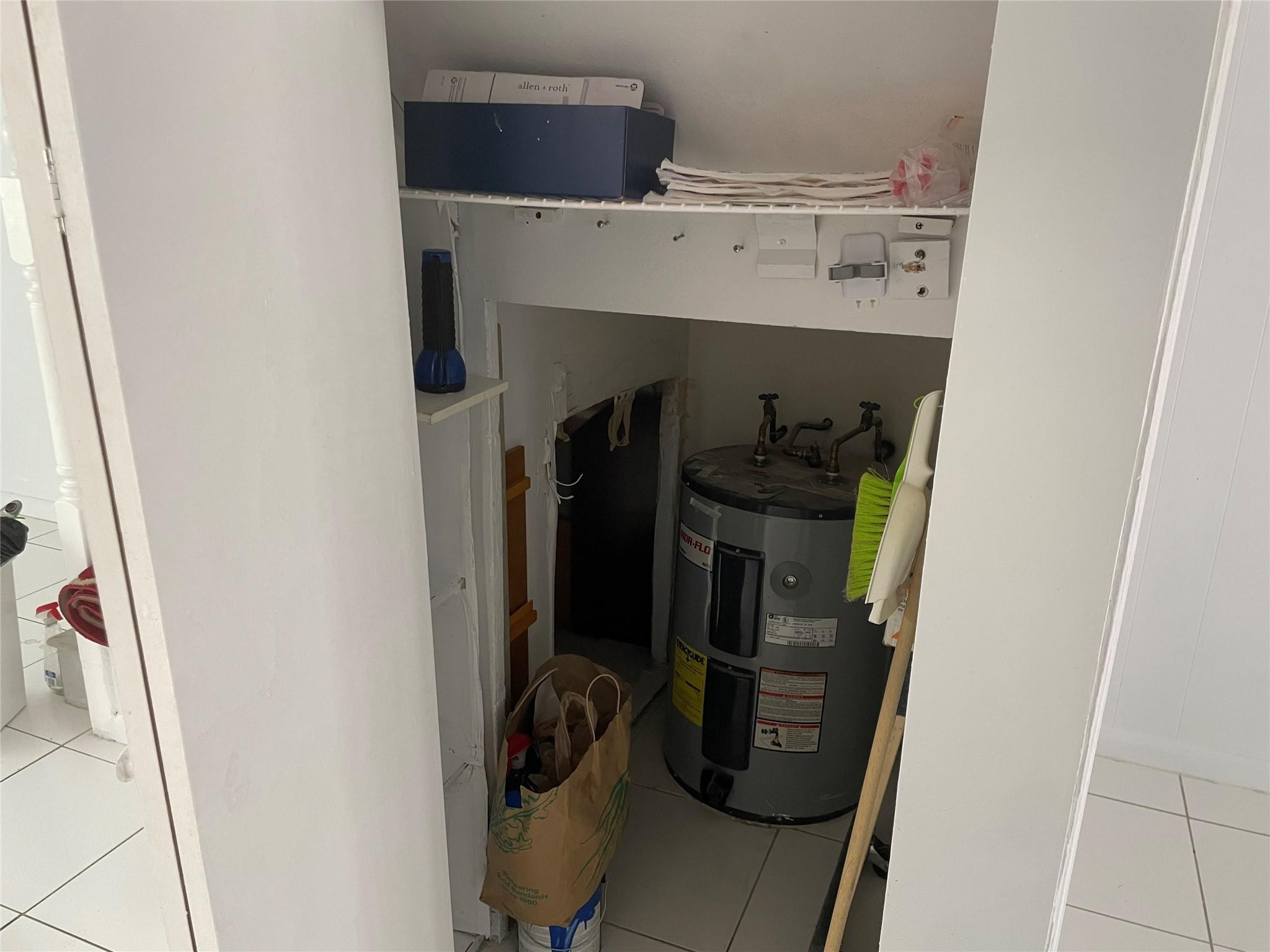 Arrowhead Golf & Tennis Club - Residential