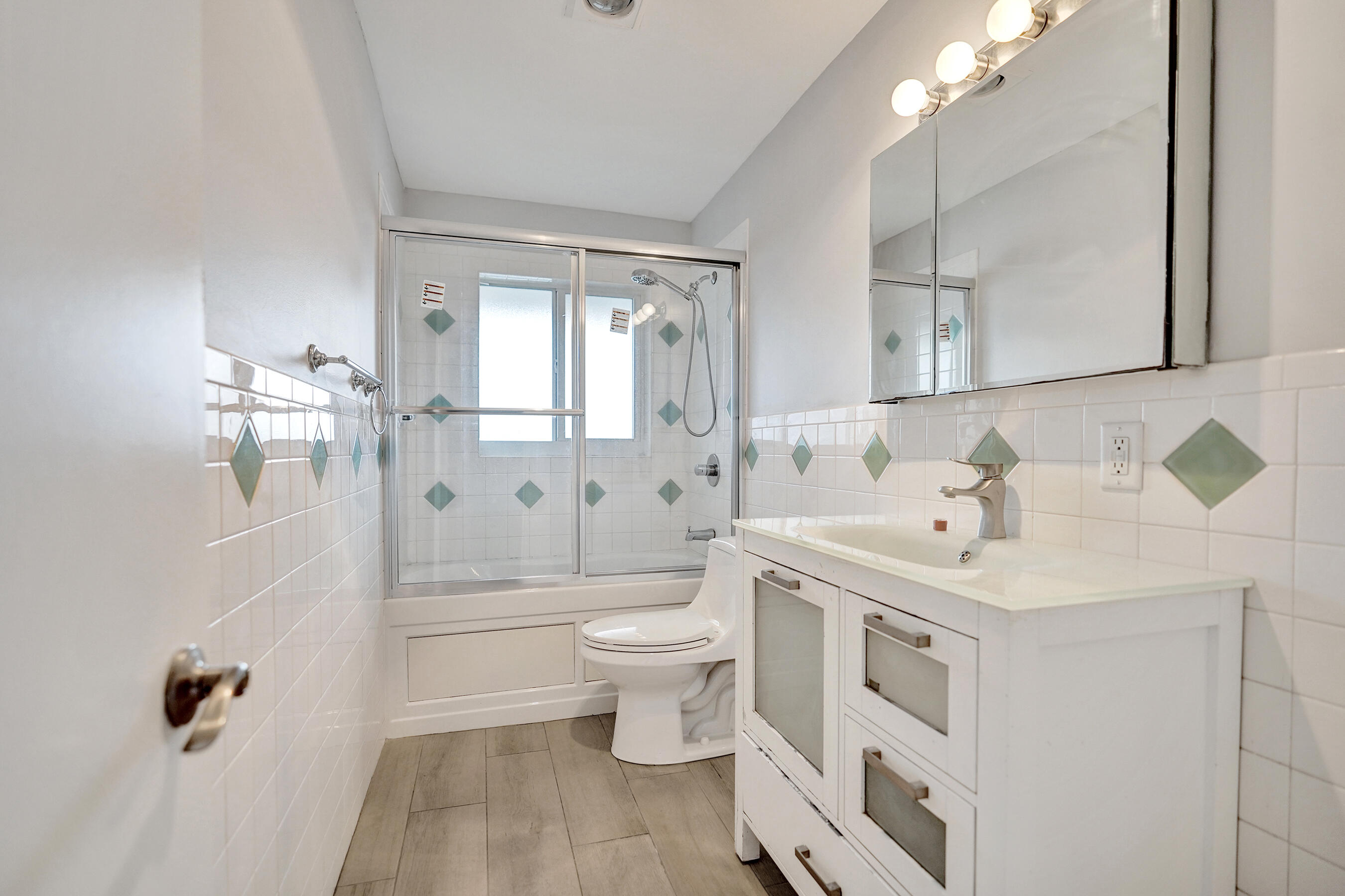 PIER 41 CONDO - Residential