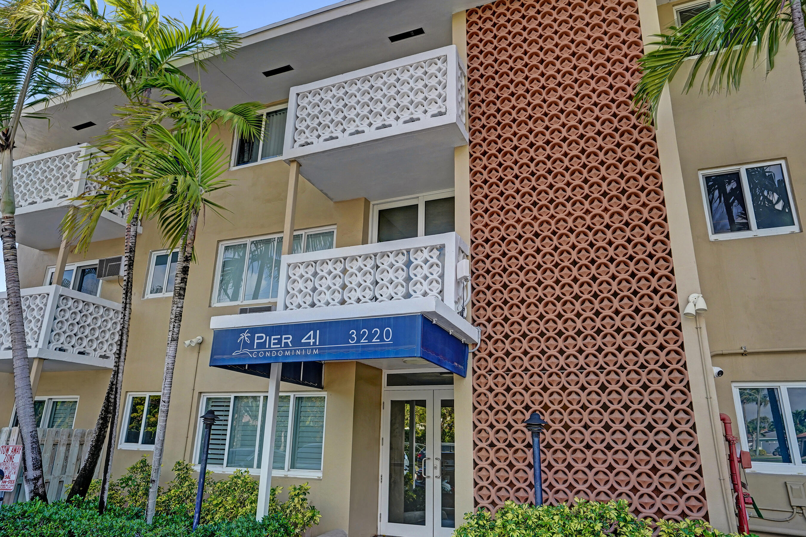 PIER 41 CONDO - Residential