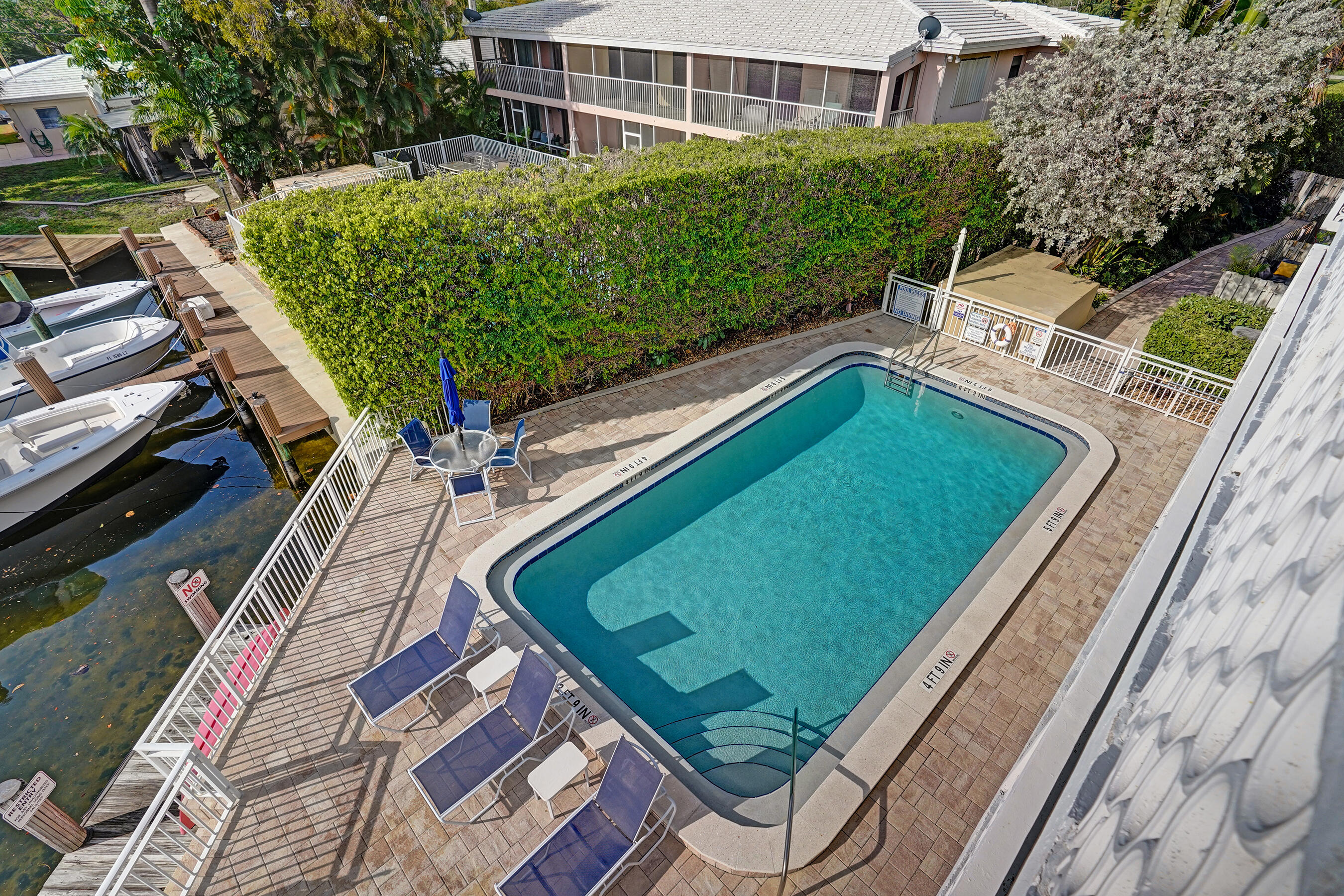 PIER 41 CONDO - Residential