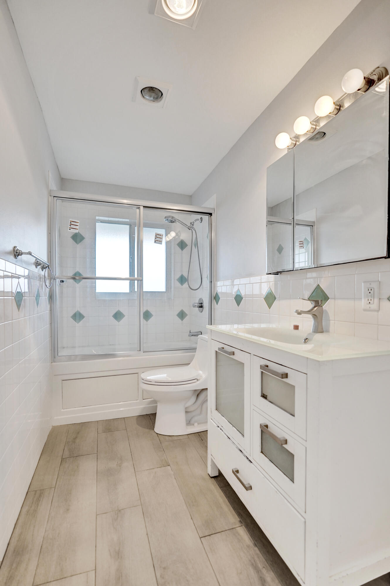 PIER 41 CONDO - Residential