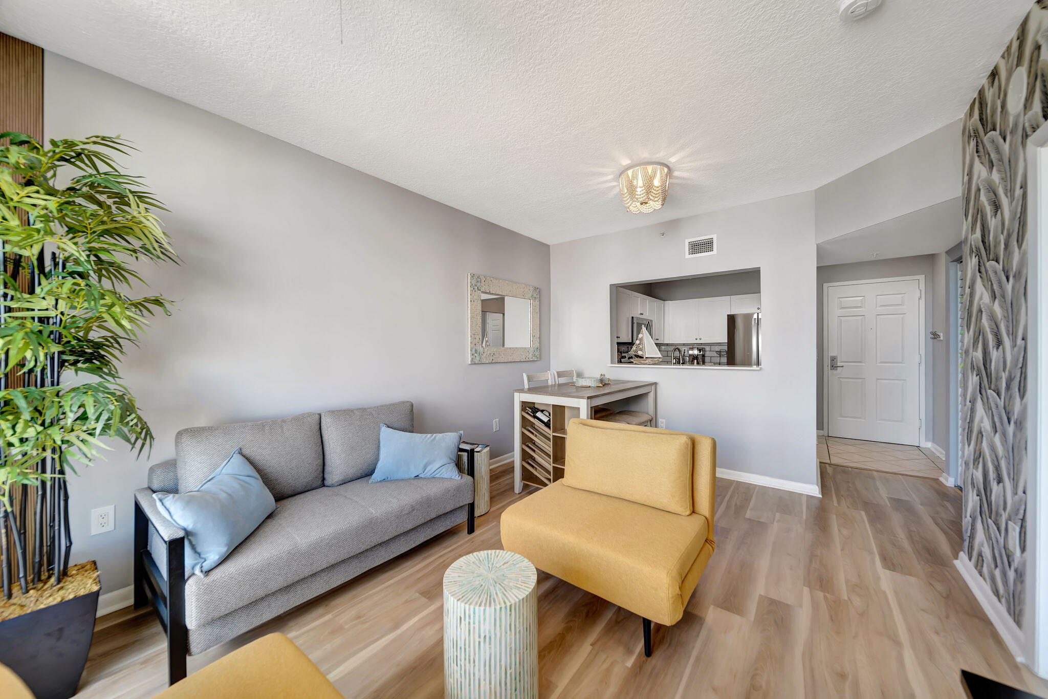 TIDES AT BRIDGESIDE SQUARE - Residential