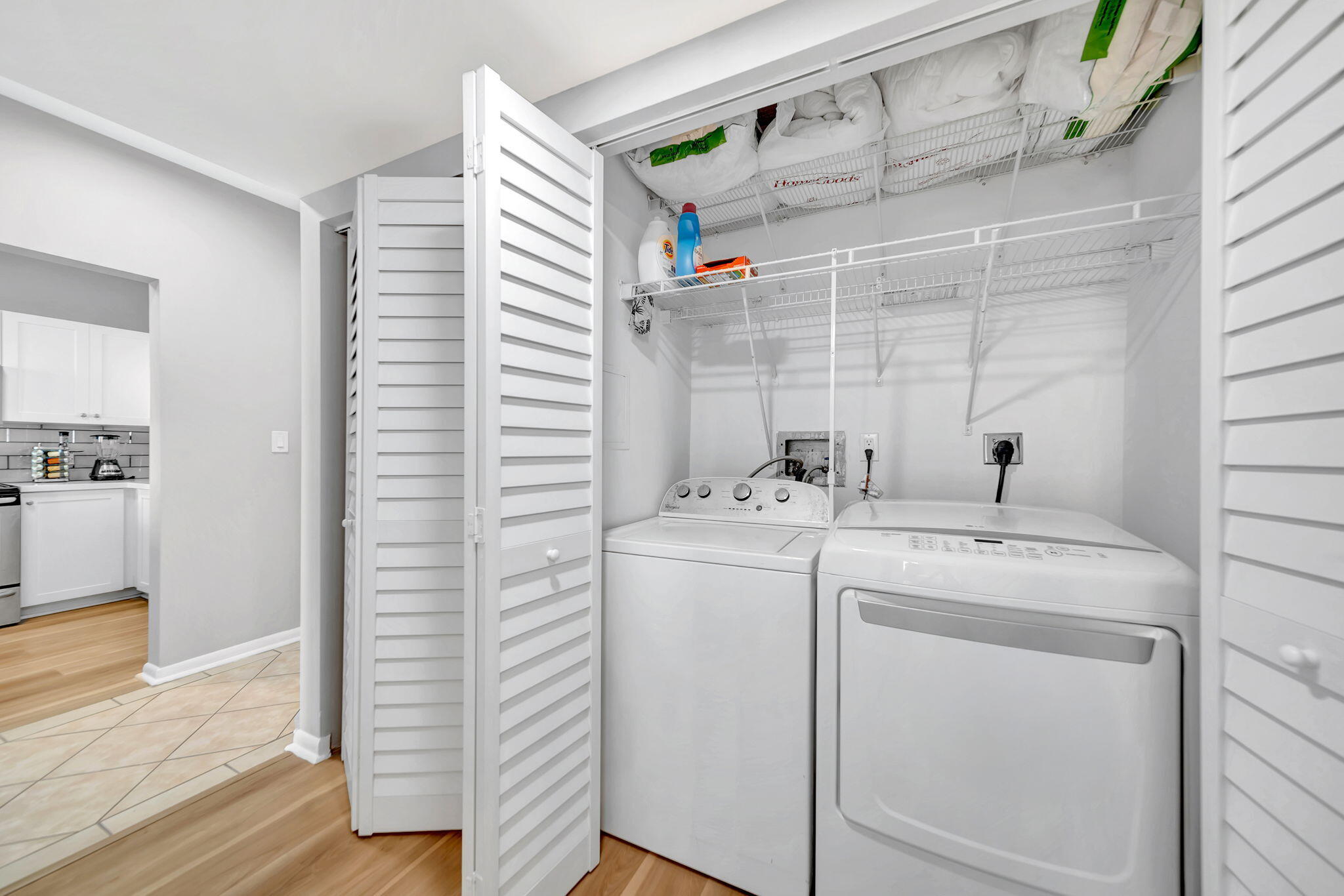 TIDES AT BRIDGESIDE SQUARE - Residential