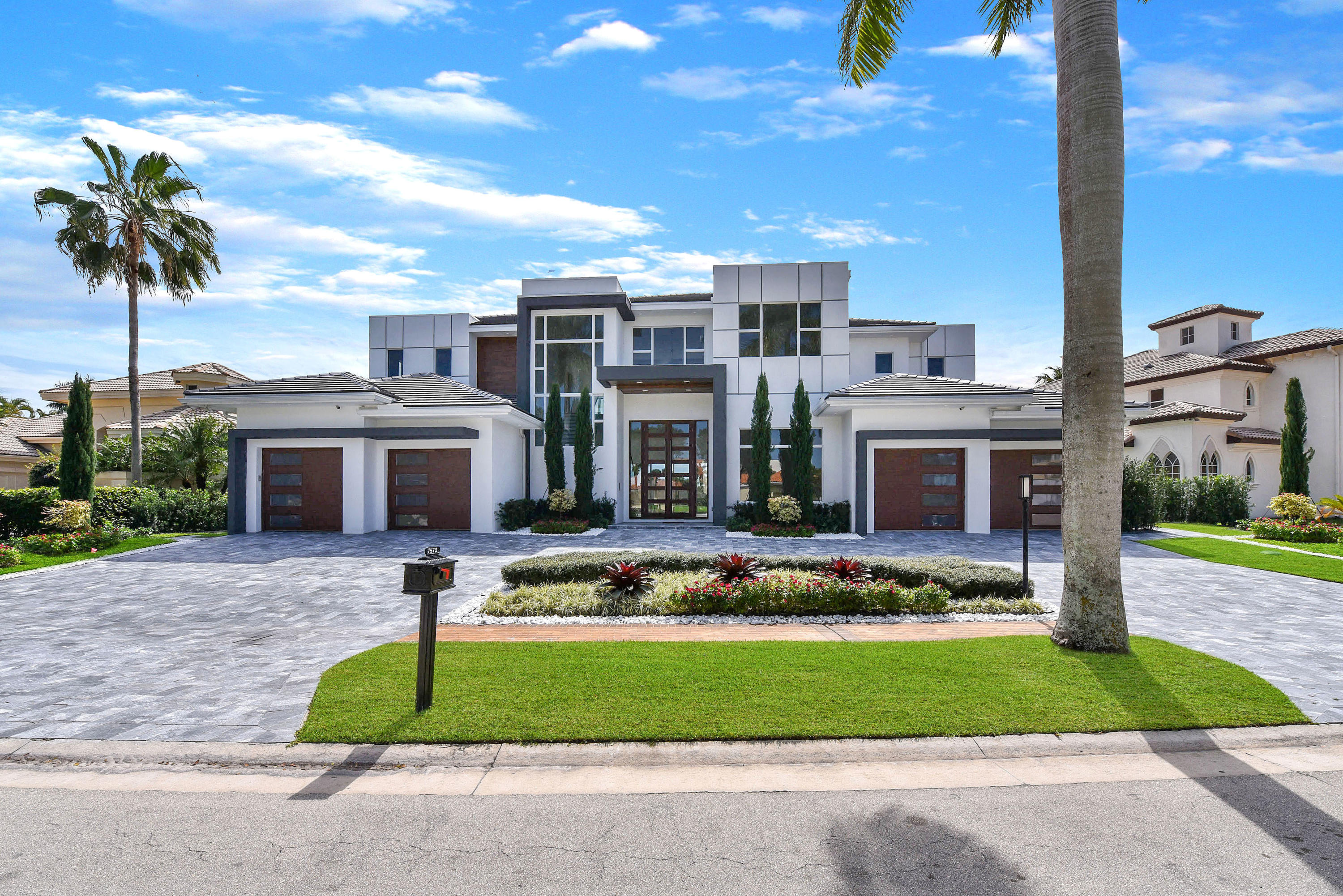 ST ANDREWS COUNTRY CLUB - Residential