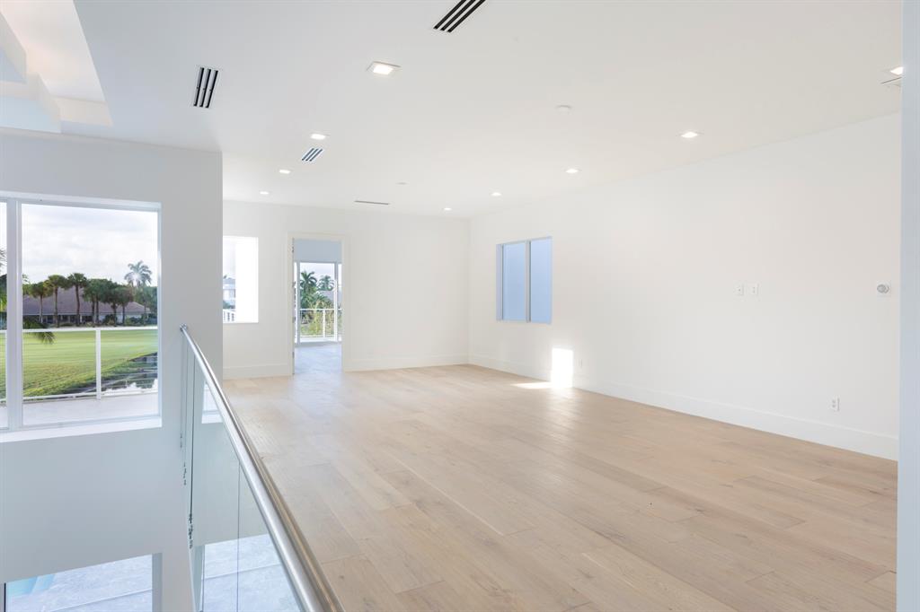 ST ANDREWS COUNTRY CLUB - Residential