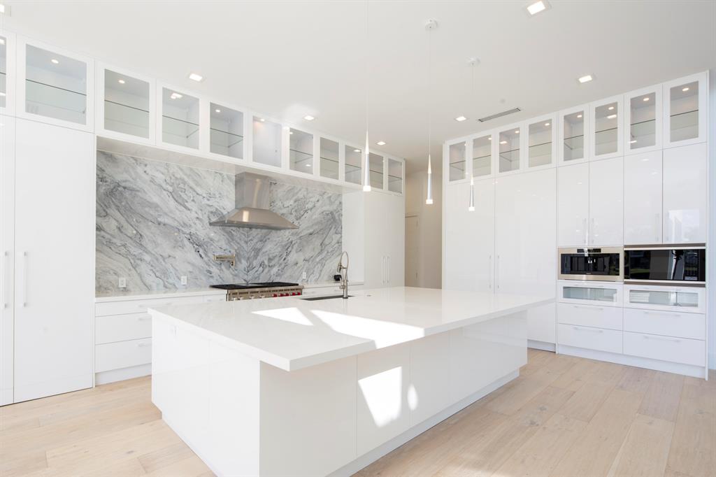 ST ANDREWS COUNTRY CLUB - Residential