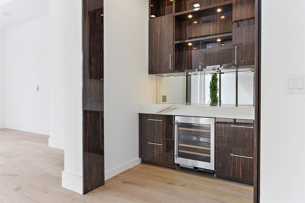 ST ANDREWS COUNTRY CLUB - Residential